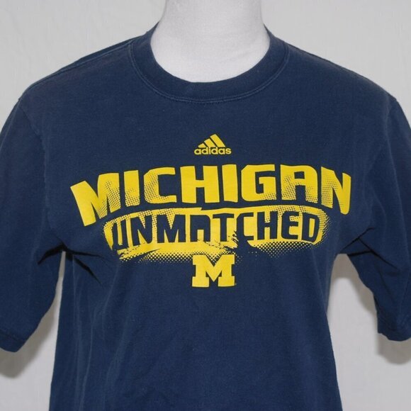 100% Cotton Michigan Wolverines Football Victories Adidas Mens Medium Shirt - Picture 1 of 8